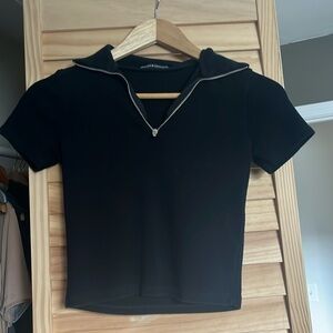 BRANDY MELVILLE ZIP TOP